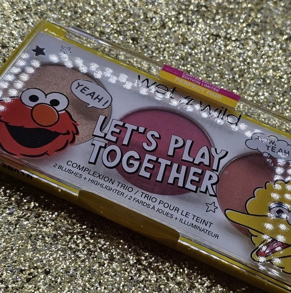 Wet n Wild Sesame Street Let's Play Together Perfect Pair Complexion Trio - Picture 3 of 5